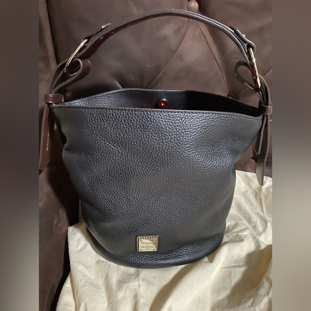 Purse - Picture 2 of 4